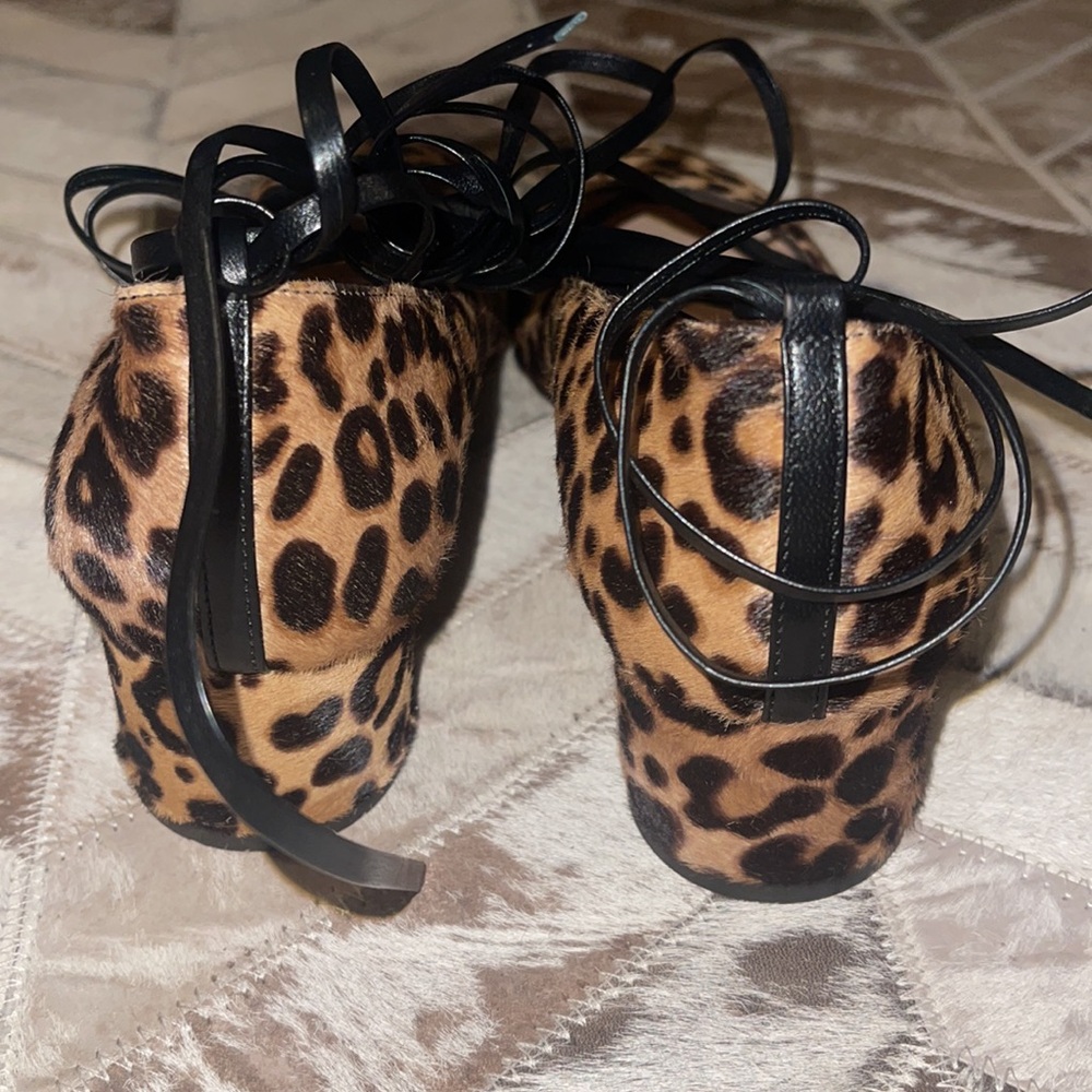 Shoes - Picture 3 of 4